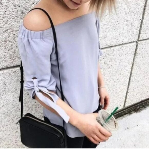 Aritzia Babaton Malik Blouse Top Off The Shoulders Tie Sleeve Purple Size XS - Picture 3 of 16